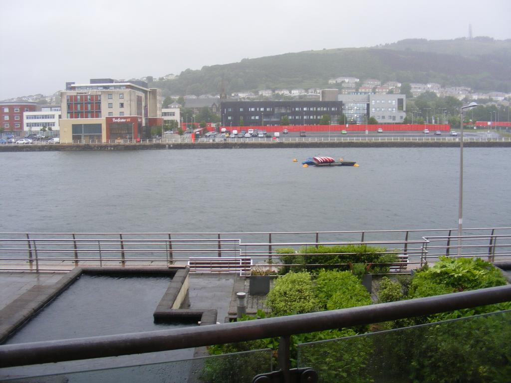 Swansea Waterfront Apartments Exterior photo